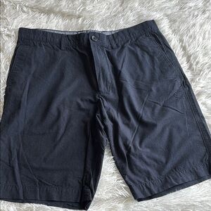Banana Republic navy pinstripe lightweight chino shorts 100% cotton